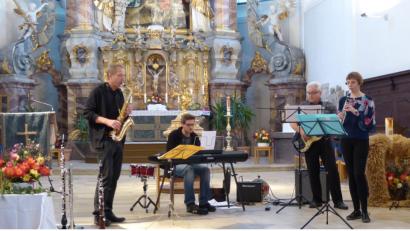 Bild: fsb
Die Gruppe „Klez & mehr“ mit (von links) Vàclav Eichler, Daniel Zaus, Rainer Zaus und Franka Plößner.