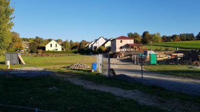 Bild: dob
Im ausgewiesenen Baugebiet Messerpaint kann bereits gebaut werden. Zwei Plätze sind schon verkauft und weitere drei sind noch für Bauwillige vorhanden.