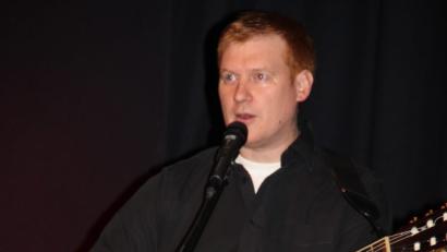 Bild: ads
Holger Herrmann interpretiert Lieder von Reinhard Mey.