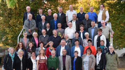 Bild: Geli&#039;s Fotostudio
Die Teilnehmer des Jahrgangstreffens 1957/58 in Waldsassen.