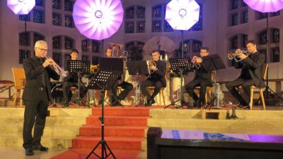 Bild: Hirsch
Zum Abschluss der Wackersdorfer Kunst- und Kulturwochen gab das Trompetenensemble "Zephir" in der Pfarrkirche St. Stephanus ein Konzert.