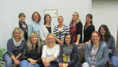 Bild: fvo
Vordere Reihe von links: Martina Lorenz, Tanja Lindner, Isabell Kick, Andrea Graf, Ina Saloga, Sonja Kick
Hintere Reihe: Katharina Bodensteiner, Barbara Stahl, Manuela Grünauer, Andrea Bodensteiner, Vanessa Ertl, Stefanie Weig.