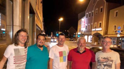 Bild: exb
Michael Gradl (Zweiter von rechts) steht weiter an der Spitze des Wendelinvereins.