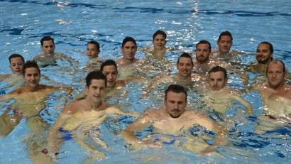 Bild: mr
Die Weidener Wasserballer sind bereit. Die Bundesliga kann starten.