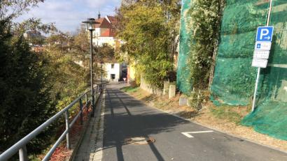 Bild: ge
In dieser Straße in Sulzbach trugen sich die Vorfälle im März 2017 zu.