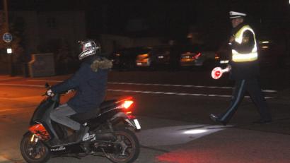 Bild: Hirsch
Bei den Kontrollen achteten die Polizeibeamten vor allem auf die Lichttechnik an den Fahrzeugen.