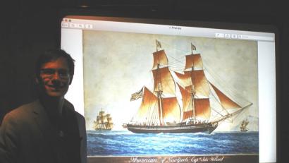 Bild: gis
Adrian Roßner beim Vortrag.