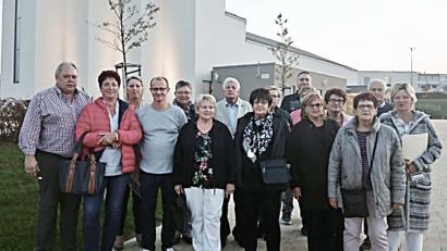 Bild: ü
Die Mitglieder des Kirchenthumbacher Handwerker- und Gewerbevereins wissen nun, wie modern die Netzaberg-Chapel ausgestattet ist.