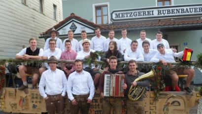 Bild: soj
Kirwa-Burschen.