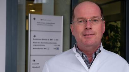 Bild: Lissy Höller
Dr. Willy Müller, Oberarzt der Psychiatrie.