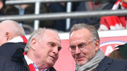 Bild: dpa
Der FC Bayern München ist mit der Einführung einer Super-League ins Gespräch gebracht worden. Aber der Verein hat dies dementiert.