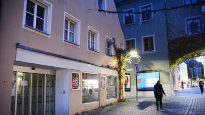 Bild: Gabi Schönberger
Ein leerstehender Geschäftsraum in der Weidener Innenstadt.