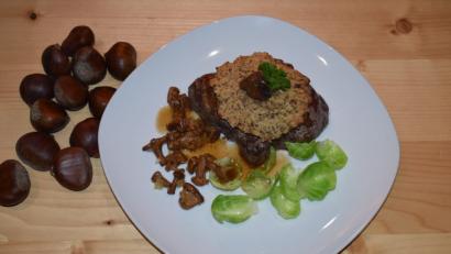 Bild: Schiffer
Wenn die Tage länger werden, schmeckt das Ochsenfilet mit seinen herbstlichen Aromen von Wein und Kastanien.