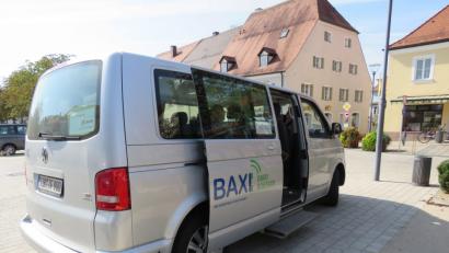 Bild: ubb
Bitte einsteigen: Das "Baxi" ist eine Tirschenreuther Idee, die das Zeug hat, in der ganzen Oberpfalz Furore zu machen. Das Tirschenreuther Beispiel zeigt auf, wie's funktionieren kann.