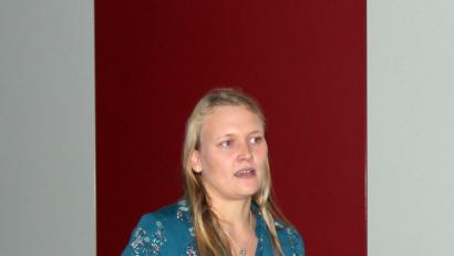 Bild: stg
Quartiersmanagerin Stefanie Baier berichtet im Stadtrat über das „Leben plus“-Projekt.