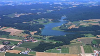 Bild: Wasserwirtschaftsamt Weiden
Mit Maßnahmen für ein intaktes Gewässer setzen sich die Teilnehmer beim nächsten Runden Tisch für den Eixendorfer Stausee auseinander.