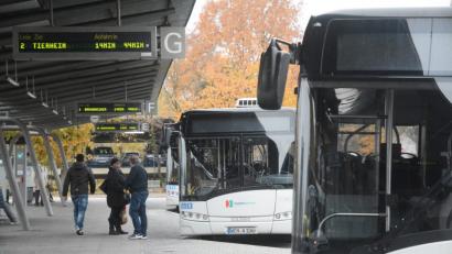 Bild: Gabi Schönberger
Der Busbahnhof in Weiden ist ein Zentrum im Ton-Tarif