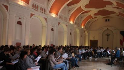 Bild: exb
Über 120 Teilnehmer besuchen den Chor-Workshop in der Klosteraula.