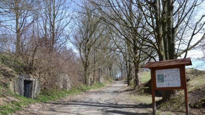 Bild: gi
Die Umgestaltung des Kurparks wird teuerer als geplant.





Aus dem Kurpark Moosbach soll nun ein Generationspark werden. Bleibt zu hoffen, dass nicht die Ruhe darunter leidet, denn viele Urlaubsgäste bezeichnen das Gebiet gerne als ?Tal der Ruhe?.
Bild: gi
  