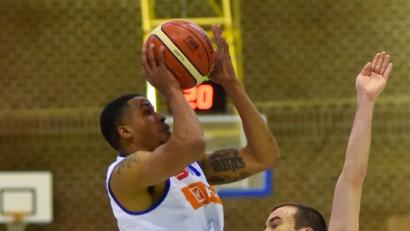 Bild: Alfred Schwarzmeier
Mit 19 Punkten war Montanize Woods beim Sieg über Erlangen der beste Punktesammler für die Hamm Baskets.