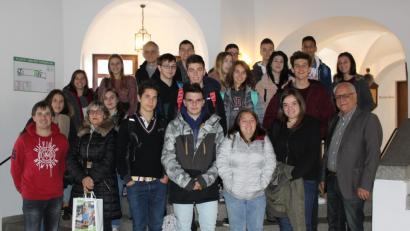 Bild: fph
Beim Empfang im Rathaus darf ein Erinnerungsbild nicht fehlen.