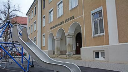 Bild: Gabi Schönberger
Der Standort der Gerhardingerschule könnte ins Rutschen kommen. Eine Versetzung Richtung Realschulen wird geprüft. Außerdem befasste sich der Stadtrat mit neuen Bauflächen.