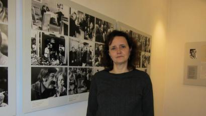 Bild: aks
Julia Schoch demonstriert im Literaturhaus Oberpfalz Schriftstellerei in Theorie und Praxis.