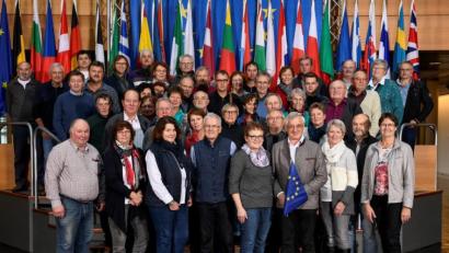 Bild: exb
Eine interessante Lehrfahrt führte die Teilnehmer nach Straßburg, wo unter anderem der Besuch des Europaparlaments auf dem Programm stand.