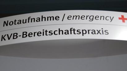 Bild: Stephanie Gräß, Klinikum Amberg
Bereitschaftspraxis ist nicht gleich Notaufnahme. Um letztere zu entlasten, hat der Ärztliche Kreisverband das Modell der Bereitschaftspraxis erfunden, die nur räumlich ans Klinikum angeschlossen ist.