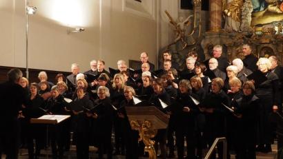 Bild: exb
Die Kantorei Weiden gedenkt dem Tod in der Michaelskirche mit Musik.