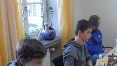 Bild: sts
Konzentriert gingen die Spieler des Schachklubs Schwandorf zu Werke.