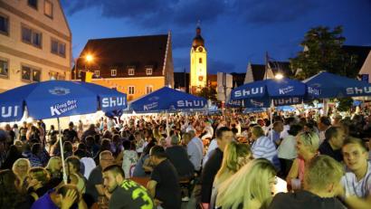 Bild: Gerhard Götz
Die Schwandorfer feiern am 13. und 14. Juli 2019 wieder Bürgerfest. Nicht nur der Marktplatz (Bild) wird Feiermeile.