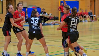 Bild: Günter Uschold
Voll gefordert sind die Damen des HV (hier Katharina Kiener iim Spiel gegen den TV Erlangen-Bruck) am kommenden Sonntag gegen die HG Amberg.