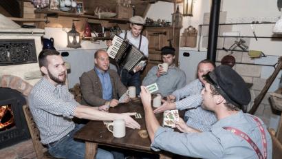 Bild: exb
Die Schafkoprunde beim Zoigl steht für den Oktober 2019.