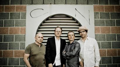 Bild: Michael Keul
„JPEK“ ist ein Quartett (von links Rudi Engel, Bernhard Pichl, Michael Keul, Tizian Jost), in dem alle Musiker einen ähnlichen musikalischen Background haben und sich einer natürlichen Klangästhetik verpflichtet fühlen: Am 14. Dezember gastieren sie beim Jazz-Zirkel.