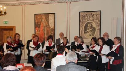 Bild: exb
Der Gesang- und Orchesterverein Pfreimd stellte Tanzlieder in den Mittelpunkt des Konzerts.