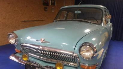 Bild: Elfriede Winter
In der Sowjetunion war der Wolga M21 eine gesuchte Limousine, die nur wenigen Menschen vorbehalten war. Jetzt ist sie ein absolutes Sammlerstück.