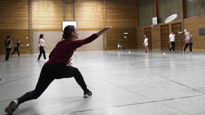 Bild: Petra Hartl
Der FSV Gärbershof ist für seine Fußballer bekannt – vor allem für die Nachwuchsarbeit. Doch jetzt gibt es bei dem Verein auch Frisbee.