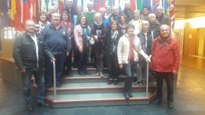 Bild: exb
Die Mittelstandsunion Amberg-Sulzbach hat sich das Europaparlament in Straßburg angesehen.