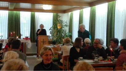 Bild: exb
Der Adventsnachmittag der evang. Kirchengemeinden Krummennaab und Thumsenreuth mit Friedenfels im Krummennaaber Gemeindehaus.