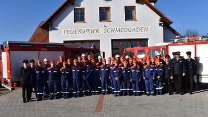 Bild: ral
Im Bild die 75 Jugendlichen mit ihren Prüfern nach dem erfolgreich absolvierten Wissenstest.