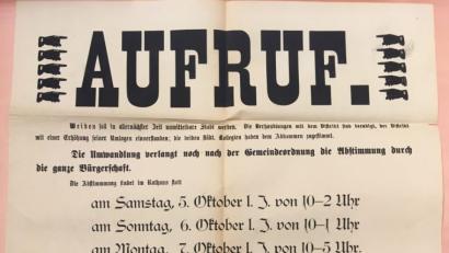 Bild: Stadtarchiv Weiden
Mit diesem Plakat rufen die Weidener Parteien die wahlberechtigten Bürger – damals nur Männer – zur Stimmabgabe ab, ob Weiden kreisfrei werden soll oder nicht.
