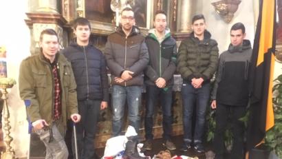 Bild: exb
Die Luher Kolpingsfamilie sammelt 240 Paar Schuhe für den guten Zweck.
