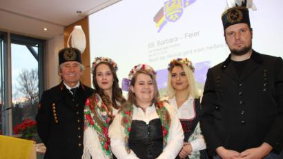 Bild: ads
Zur traditionellen Barbarafeier der Landsmannschaft der Oberschlesier Kreisgruppe Amberg kamen auch einige Mitglieder in oberschlesischen Trachten.