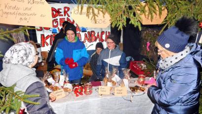 Bild: hai
Bei der Kirchenlaibacher Kinderfeuerwehr gibt es am Samstag neben Kinderpunsch auch wieder das „Laibicher Weihnachtsbrettla“.