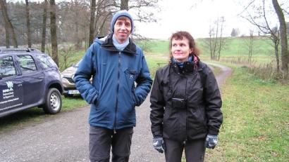 Bild: exb/Peter Minssen
Im Bild Horst Schwemmer, Bibermanager für Nordbayern, Bund Naturschutz und Jitka Uhlikova, Dr. rer. nat., Ph.D.