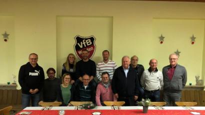 Bild: exb
Der Grundstock für die Zukunft ist gelegt. Durch den Zusammenschluss der Tennisabteilungen des VfB Weiden und der DJK Weiden zu einer Spielgemeinschaft für die Medenrunden. Abteilungsleiter beim VfB bleibt Alexander Nadler.