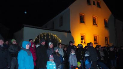 Bild: exb
Viele Besucher waren zur Dorfweihnacht nach Beidl gekommen.