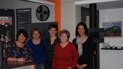 Bild: exb
Das Team des Museums "Vulkanerlebnis" freut sich über den Besucherrekord.