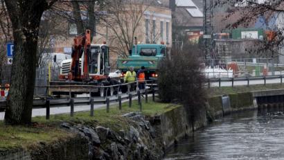 Bild: Hirsch
Die Ufermauer am Hammergraben in Fronberg ist beschädigt und muss repariert werden.